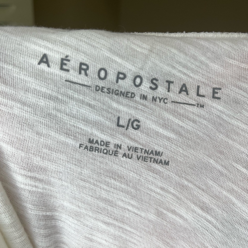 Women’s size large American flag muscle tee from Aeropostale - Picture 6 of 6